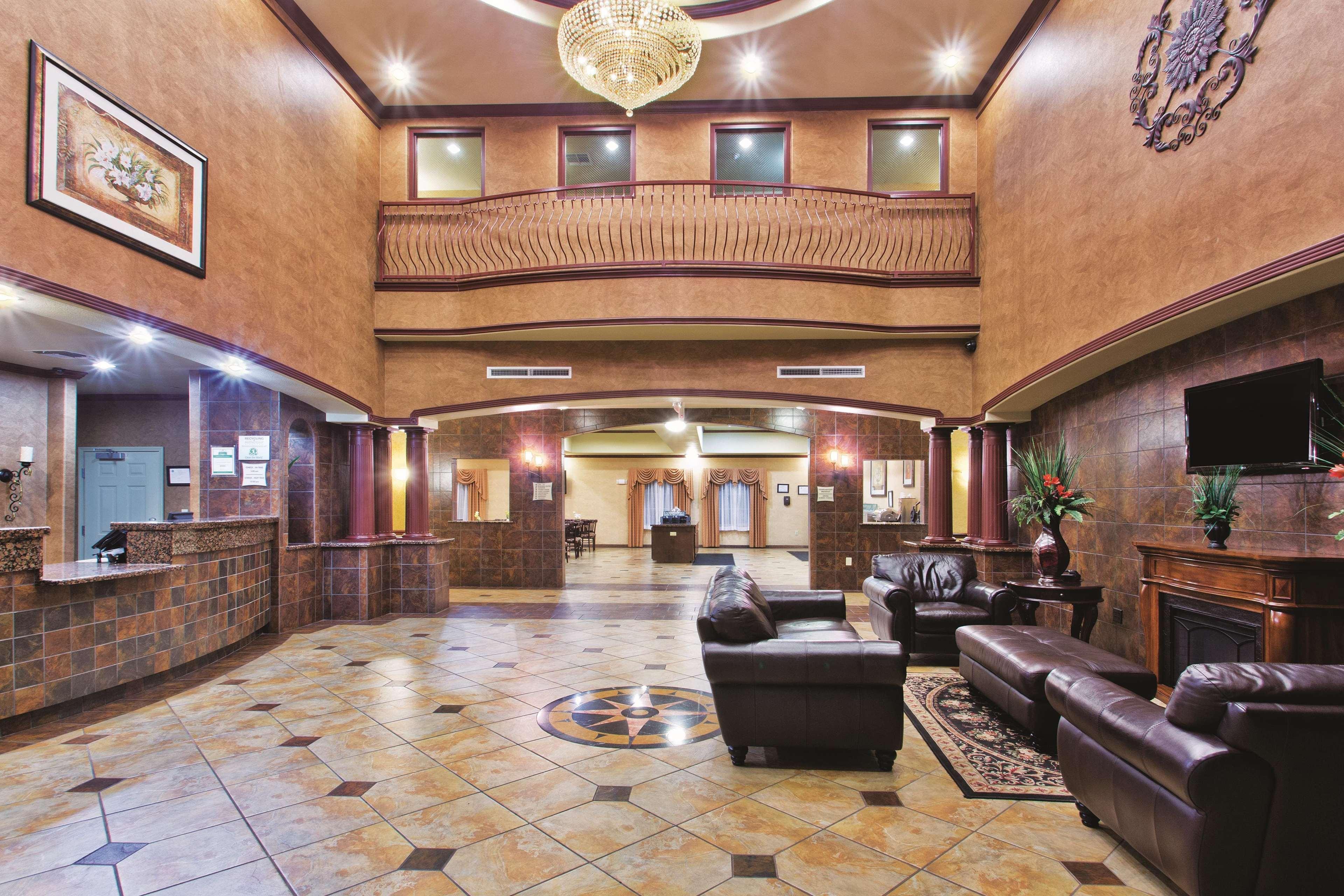 La Quinta Inn And Suites By Wyndham - Schertz Exterior photo