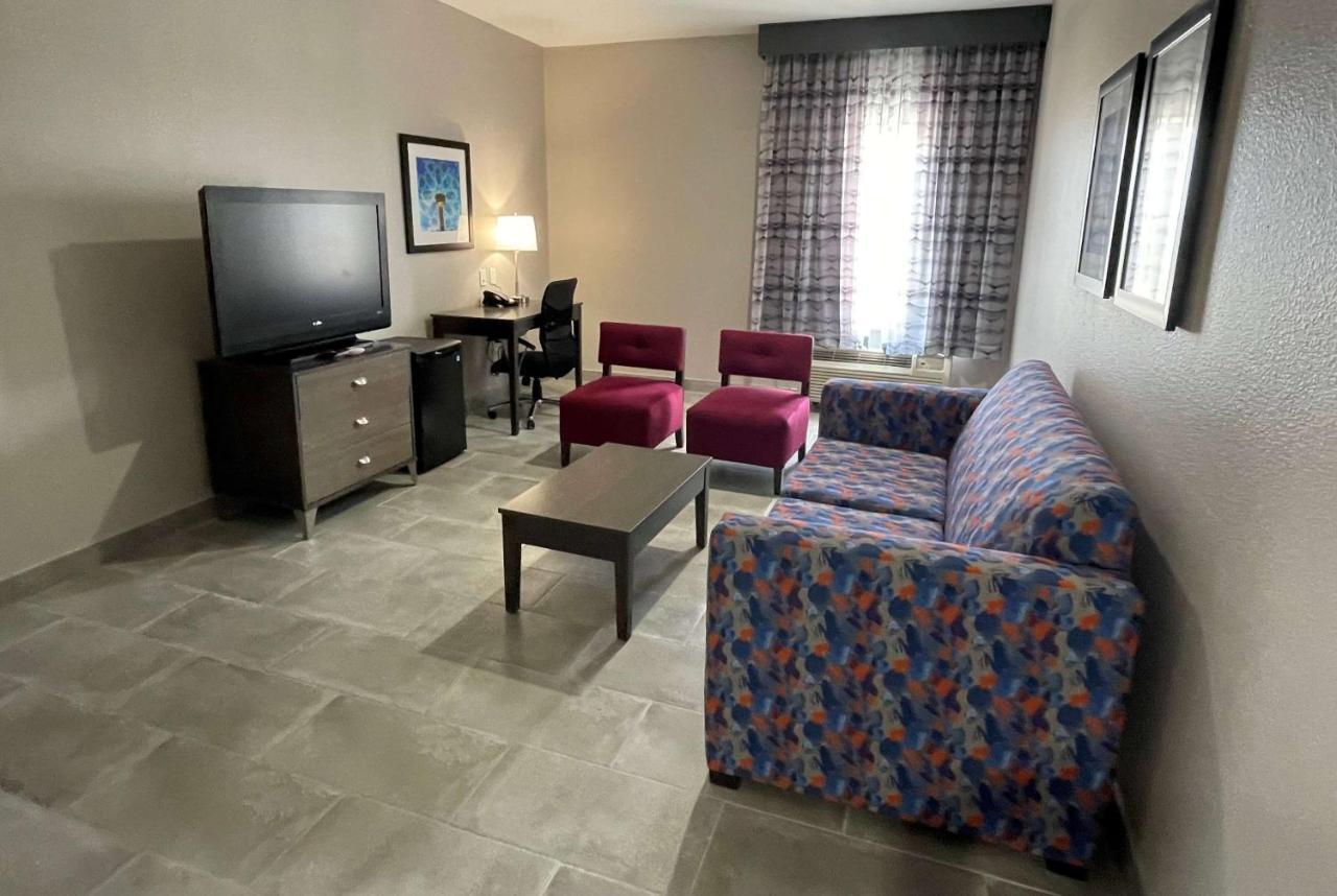 La Quinta Inn And Suites By Wyndham - Schertz Exterior photo